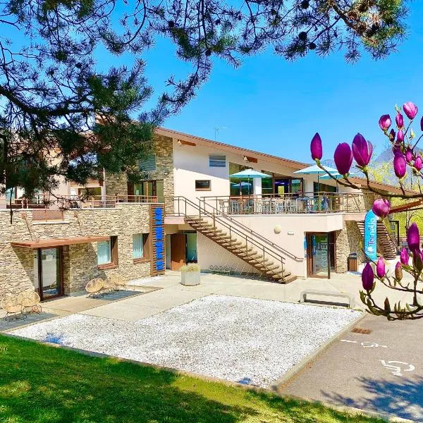 Le Pré du Lac, hotel v destinaci Saint-Jorioz