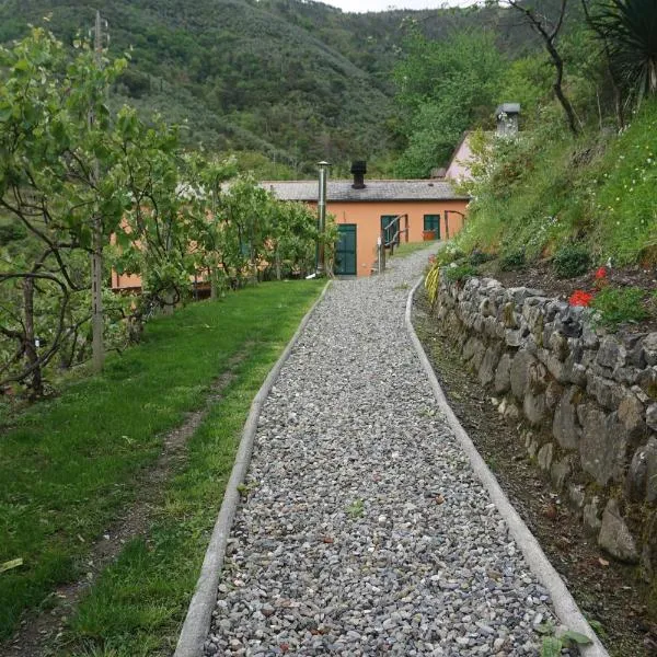 Agriturismo U muinettu, hotel v destinaci La Spezia