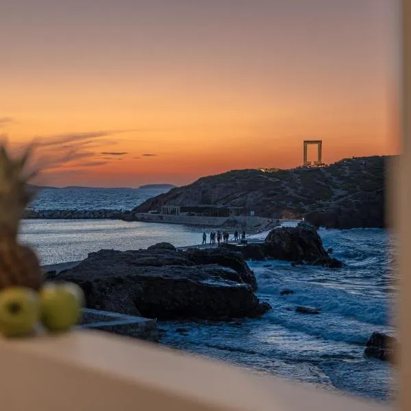 Flèria Seaview Suites, hotell sihtkohas Náxos