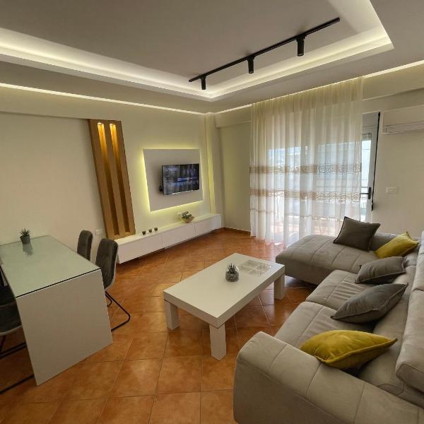 Saranda Central Apartment