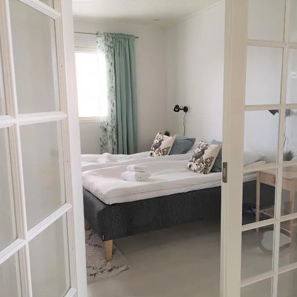 The HOME of Hiisi, Hotel in Nummela