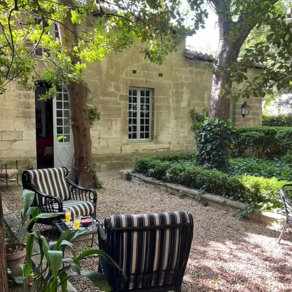 Face au Palais, hotel em Avignon