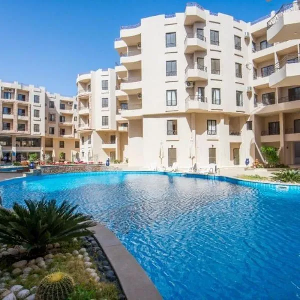 Central location Aqua Tropical Resort Al Gouna RD 401, hotel in Hurghada