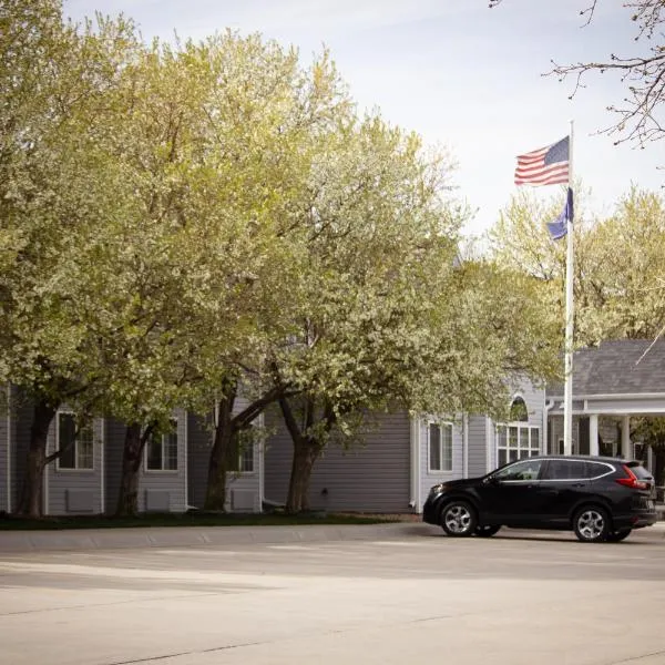 Monument Inn & Suites, hotel in Gering