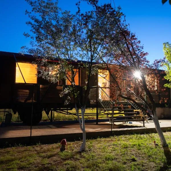 Train in the Forest, hotel v destinaci Aridaía