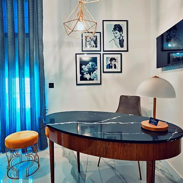 Cinematique, ξενοδοχείο σε Mosta