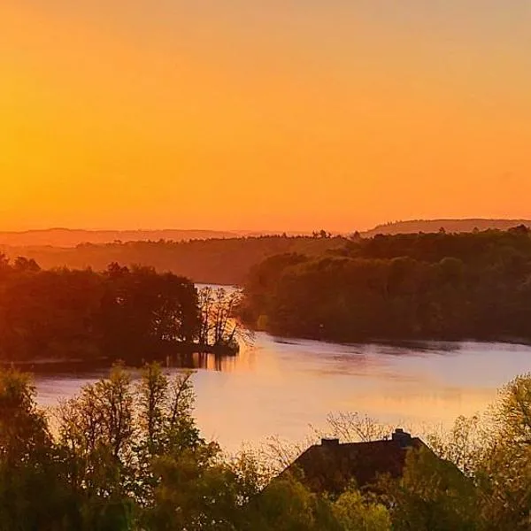 FeWo Höftsee-Blick, отель в городе Плён