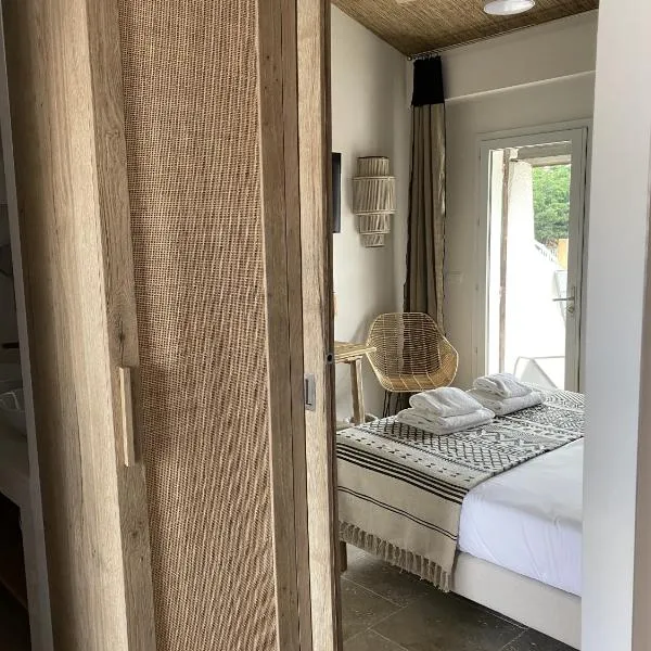 Hôtel du Pont Blanc, hotel a Saintes-Maries-de-la-Mer