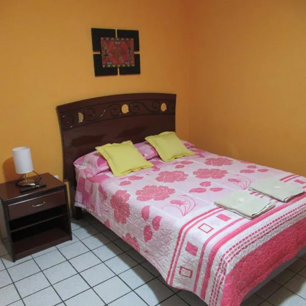 Kurmi Hostel Lima Airport, hotel a Lima