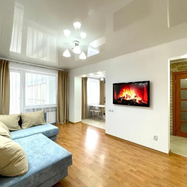 Букетова 65 2-комн квартира с гостиничным сервисом с белым постельным, hotell sihtkohas Petropavlovsk