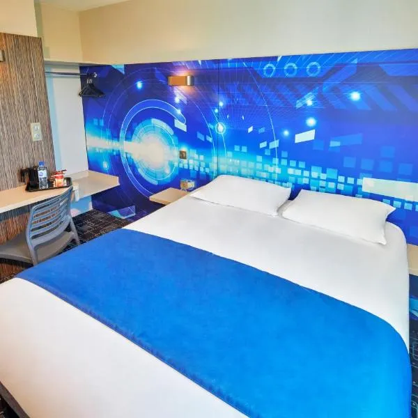 Kyriad Poitiers Jules Verne Site du Futuroscope โรงแรมในชาสเซเนย-ดู-ปัวตู