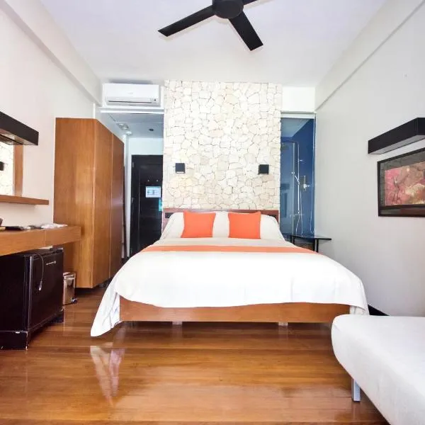 WaterColors Boracay Dive Resort, hotel v destinaci Boracay