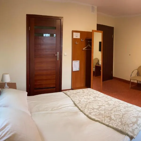 Hotel Gryf, ξενοδοχείο σε Kościerzyna
