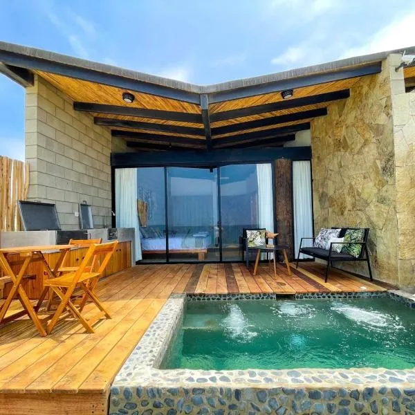 DIEM Vichayito Beachfront Eco-Luxury, Hotel in Vichayito