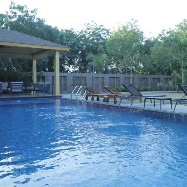 Radisson Resort & Spa Kandla, hotel in Gandhidham