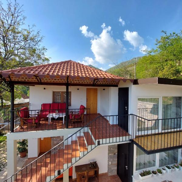 VILA RIRA - Rrajcë, Shebenik, Përrenjas