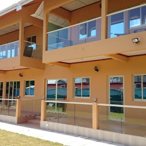 Villa Bedier Self-catering Apartments, hotel v destinaci Baie Sainte Anne