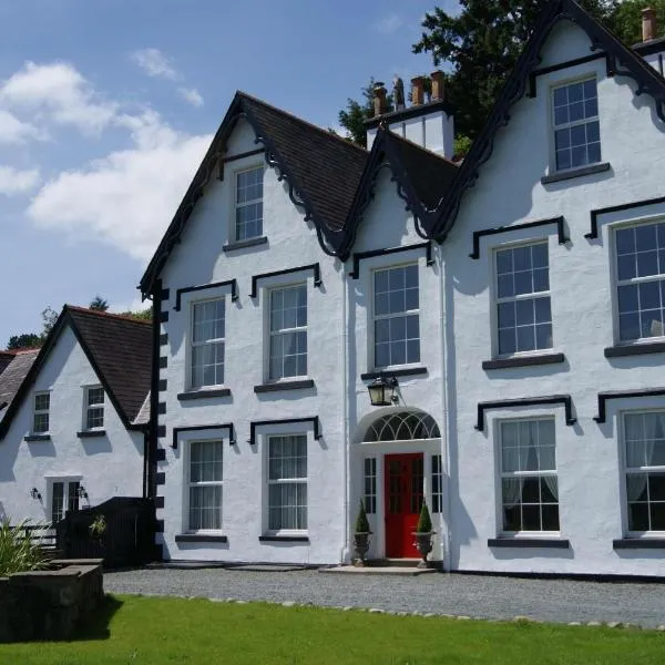 Coed Mawr Hall Bed & Breakfast, hotel in Conwy