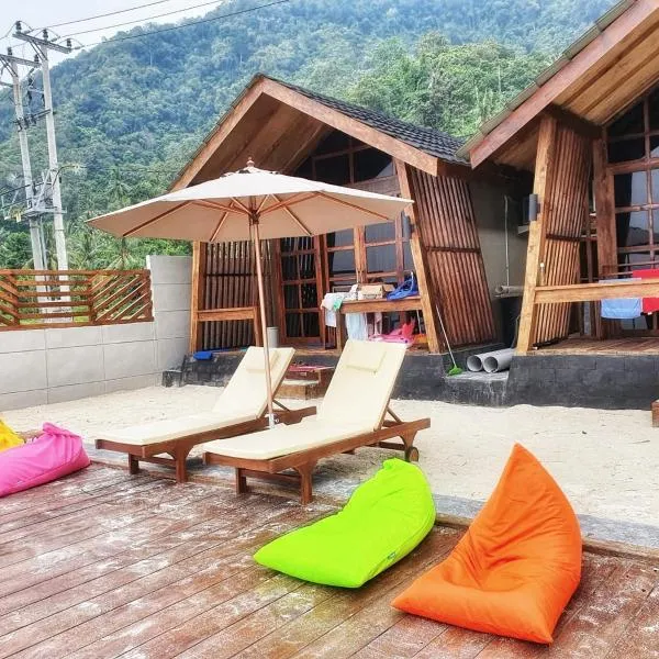 Teras Pahawang、Sukojayoのホテル