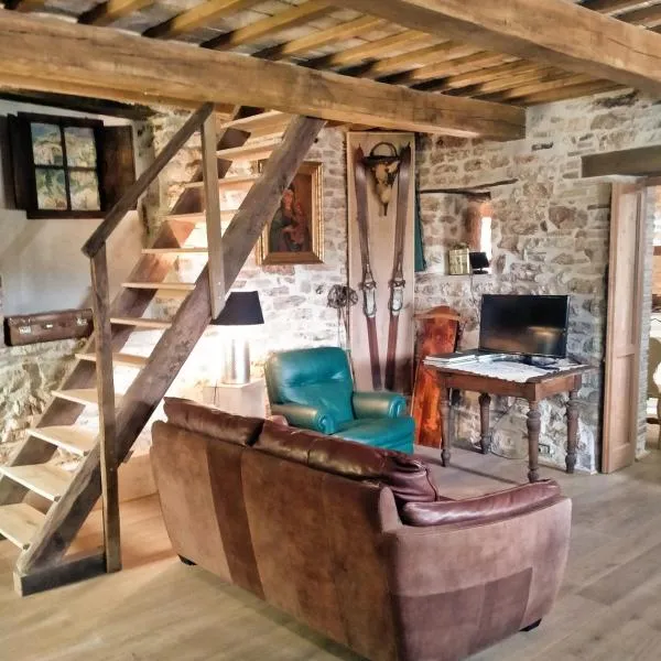 Maison en Pierre, hotel in Fiastra