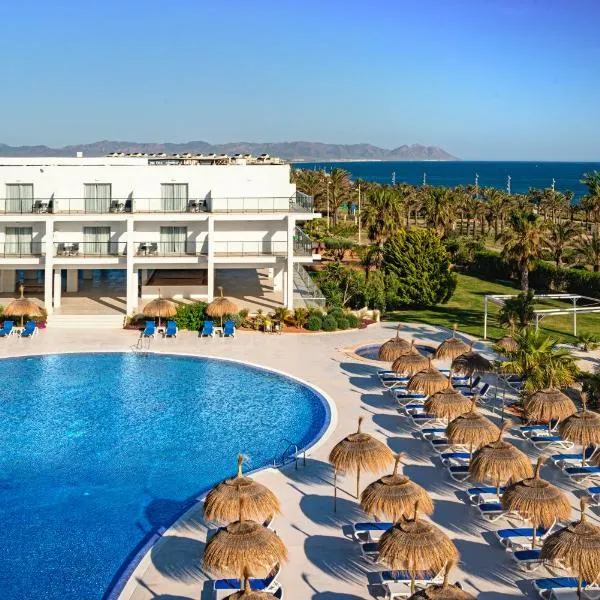 Hotel Cabogata Jardín, khách sạn ở Retamar