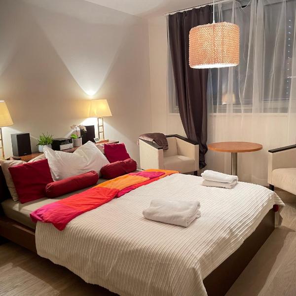 Harfa Apartment 30, Прага