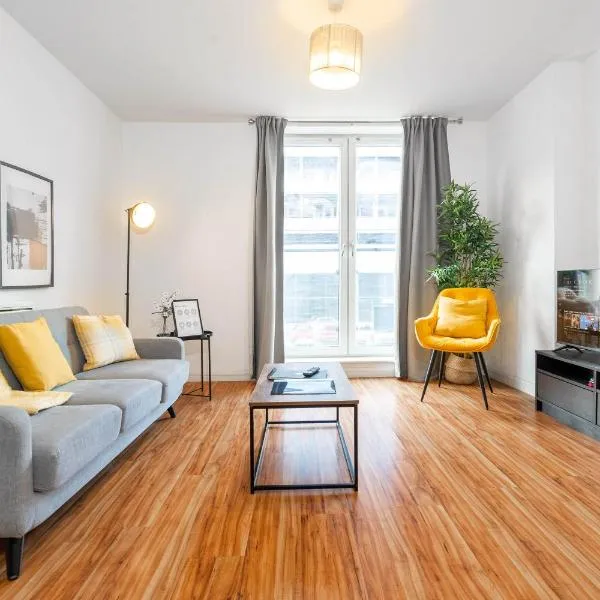 Exotic City Retreat 2 Bed 2 Bath - Free Parking，位于伯明翰的酒店