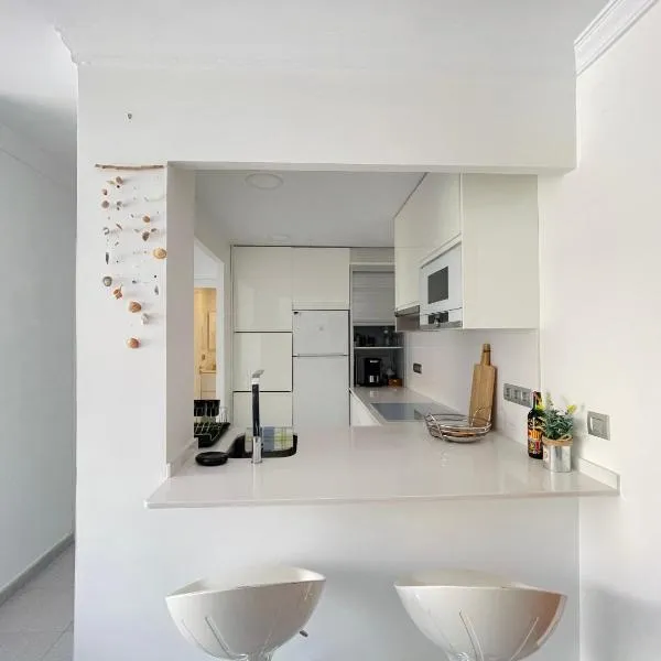 Acogedor y céntrico apartamento a 1' de la playa, hotel di Roses