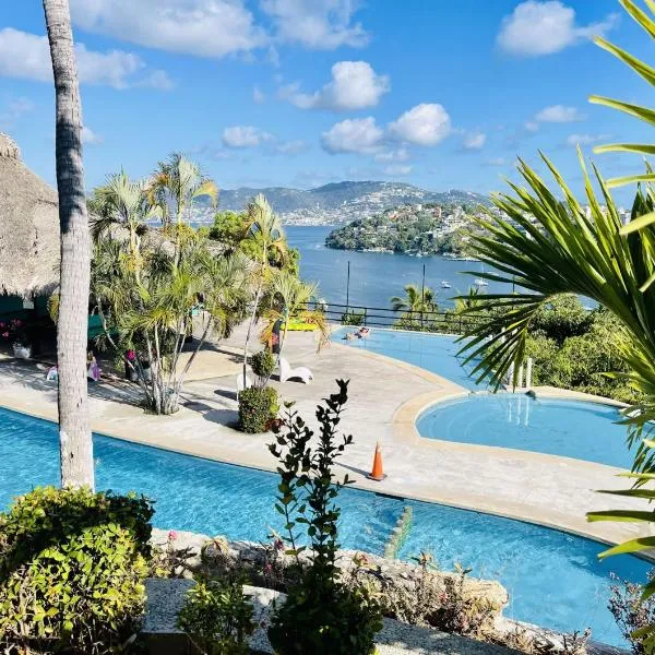 Suite CasaBlanca Grand, la mejor vista de Acapulco, hotel in Acapulco