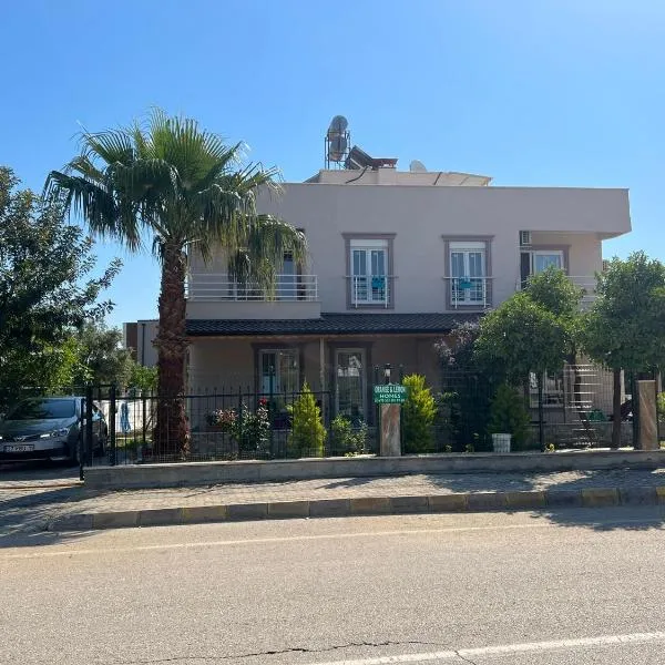 Orange&Lemon Villas Çamyuva, hotel v destinaci Kemer