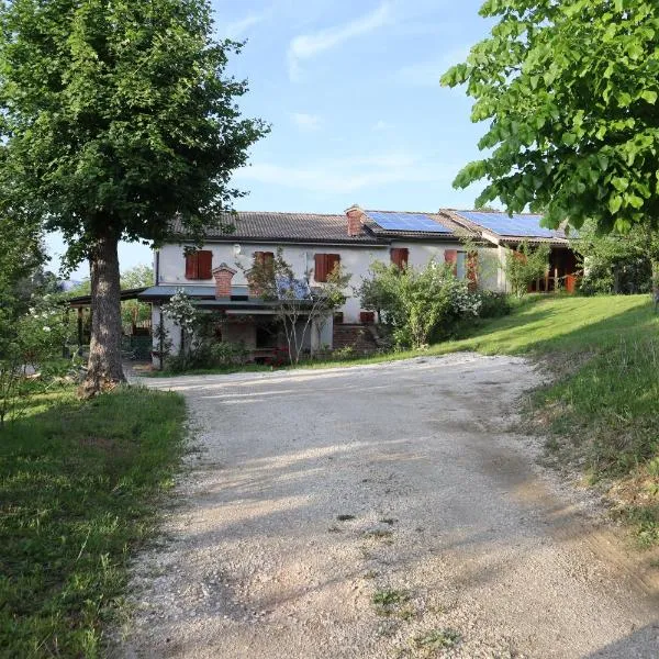 Villa Strada dei Monti Sibillini，位于Montefortino的酒店