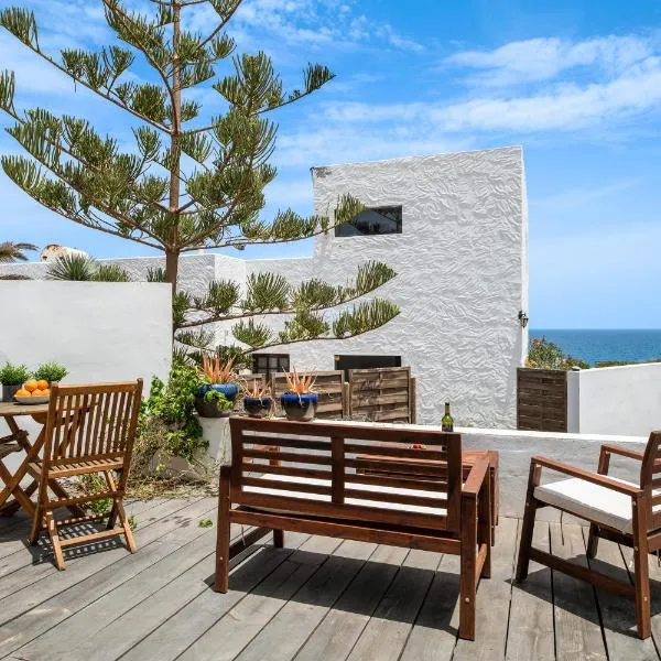 Playa Marina Eco Bungalow Arrieta, hotel in Arrieta