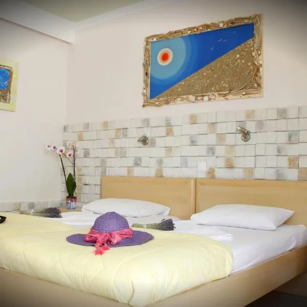 Hotel Kostis, khách sạn ở Skiathos Town