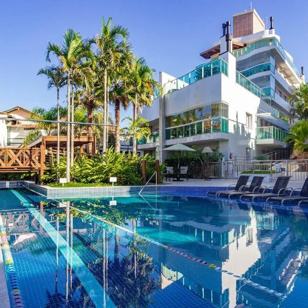 Varandas do Atlântico - Apartamento Impecável em Condo Pé na Areia, hotel in Bombas