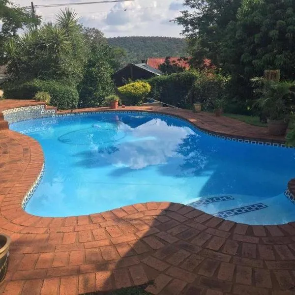 Meraki Upmarket Guesthouse, Hotel in Rustenburg