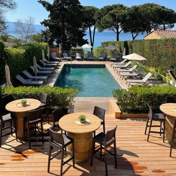 Hôtel La Pinède, hotel v Ajacciu