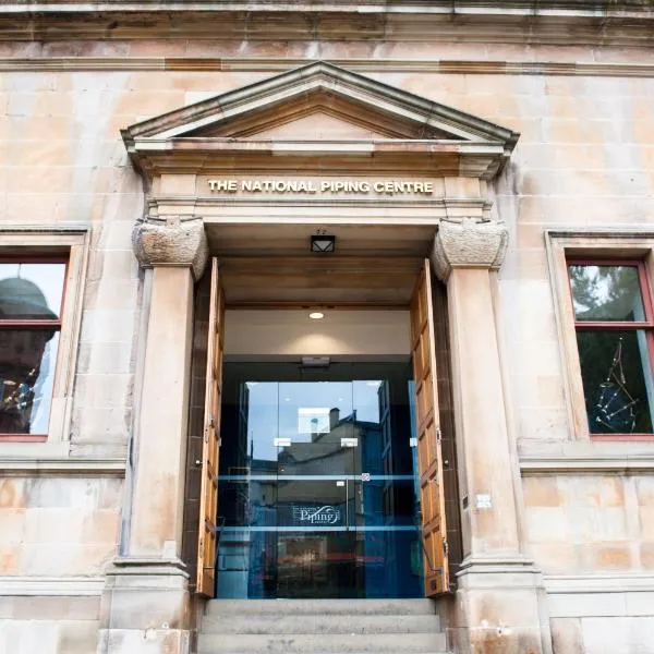 The Pipers' Tryst Hotel, hotel em Glasgow