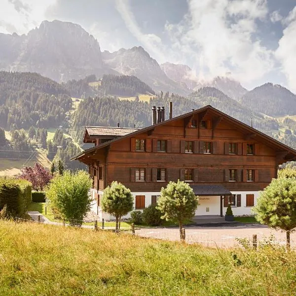 Reka-Ferienanlage Rougemont, Gstaad, hotel a Rougemont