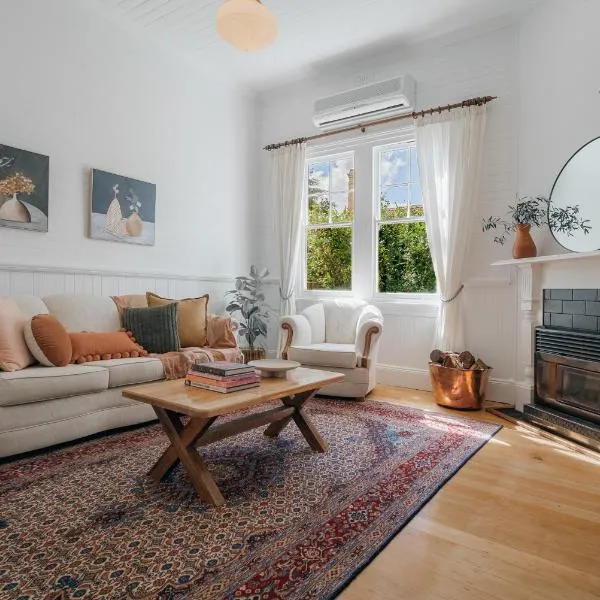 Quinn's Cottage - Central Armidale, hotel en Armidale