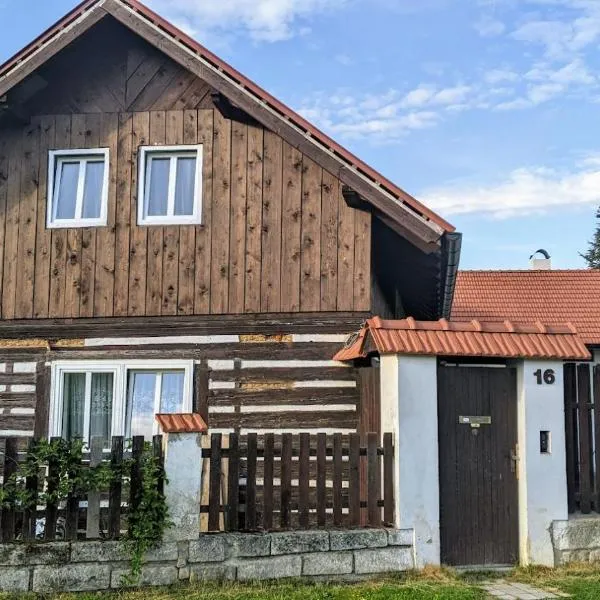 Chalupa u rybníka Střehom, hotell sihtkohas Dolní Bousov