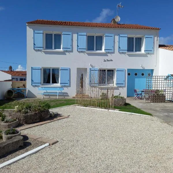 Les Crevettes, Hotel in LʼÉpine