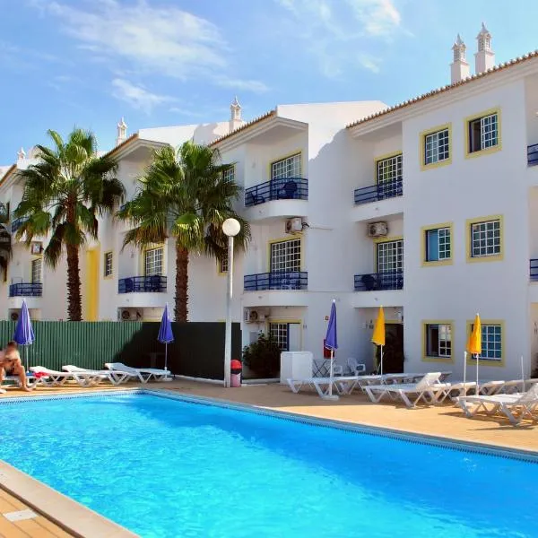 Apartamentos Sereia da Oura, hotel em Albufeira