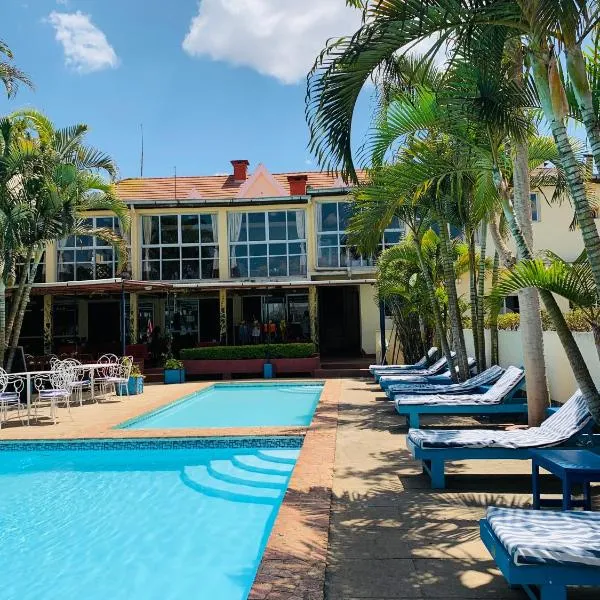 Hôtel - Appartement meublé " LES FLOTS BLEU ", hotell i Antananarivo