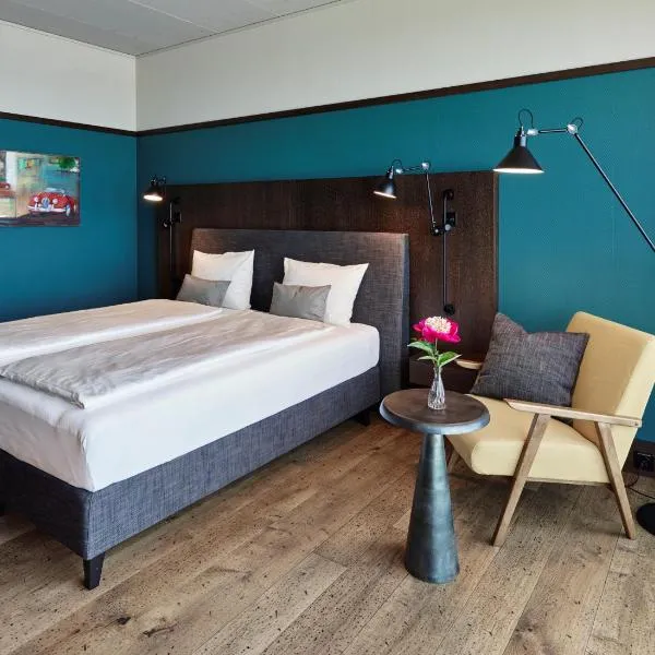 Autohalle Hotel, hotel i Andelfingen