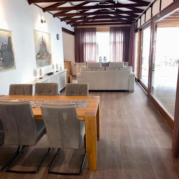 BeejMig, hôtel à Arcen