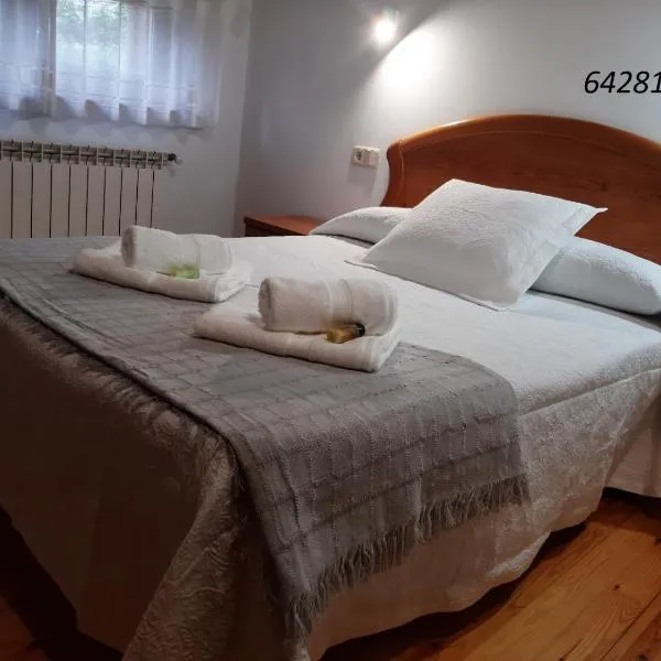 El Puentín del Sella con WiFi y parking gratuito, Hotel in Cangas de Onís