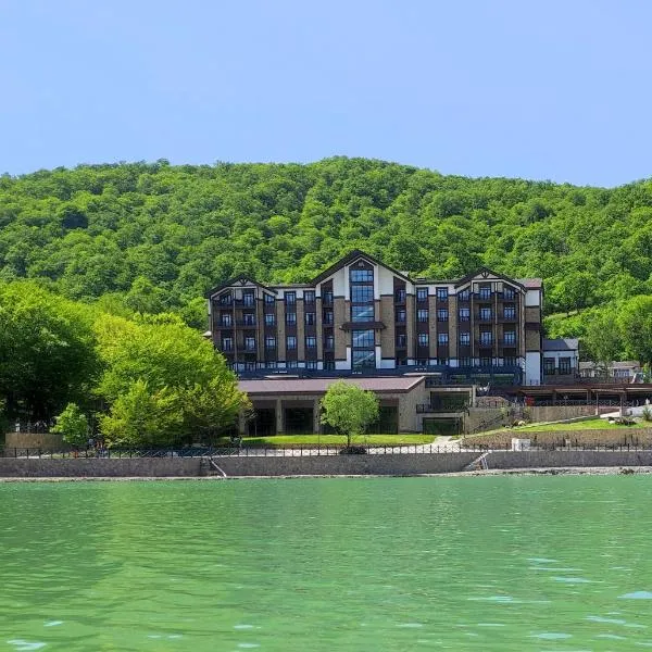 Macara Lake Park, hotel i Quba