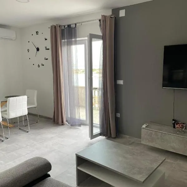 Apartman Ivanica, hotel v Lukoranu