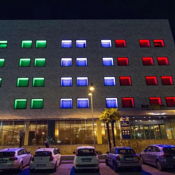 Best Western Hotel Goldenmile Milan, ξενοδοχείο σε Trezzano sul Naviglio