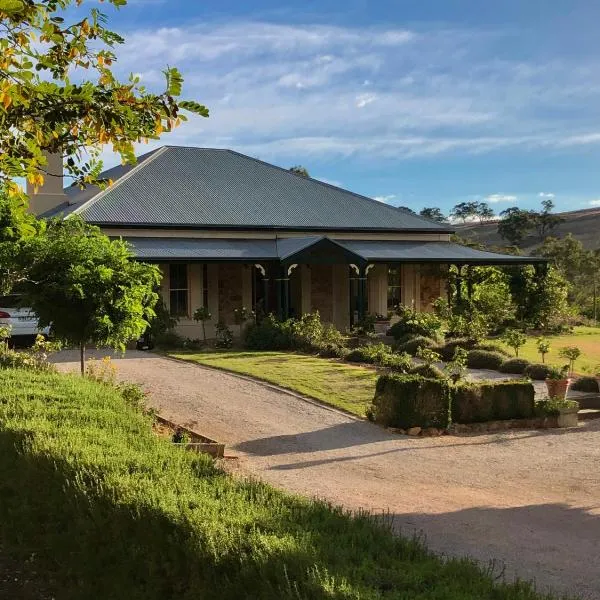 Battunga Cottages, hotel a Watervale